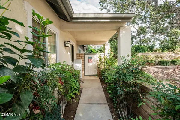 2040 Freesia Avenue, Simi Valley, CA 93063