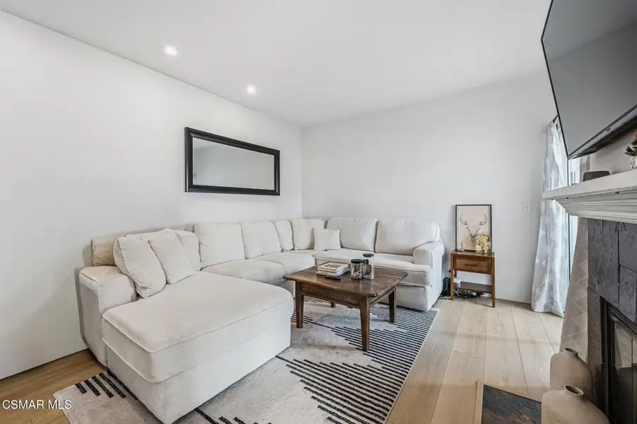 513 Water Oak Lane #B, Oak Park, CA 91377 - #2