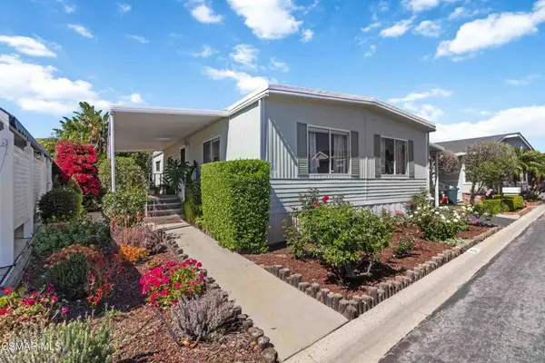 195 Tierra Rejada Road #204, Simi Valley, CA 93065