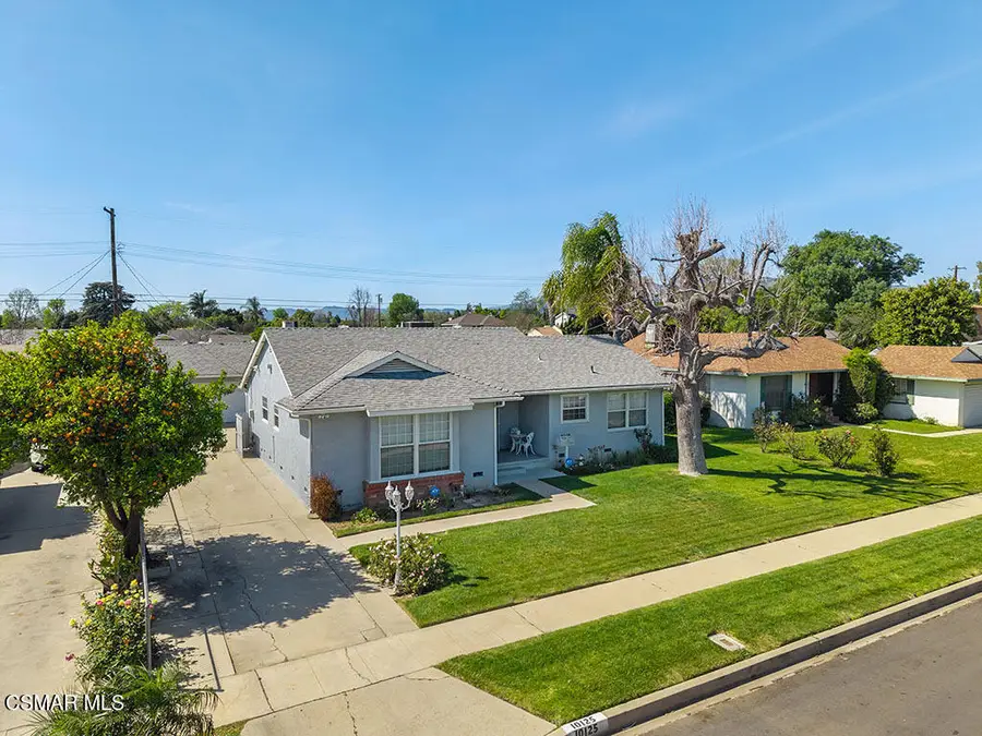 10125 Gloria Avenue, North Hills, CA 91343 - #2