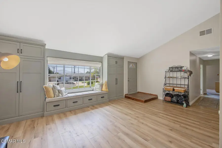 1267 Calle Olmo, Thousand Oaks, CA 91360 - #3