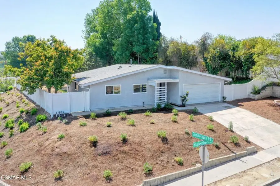 886 Yorkshire Avenue, Thousand Oaks, CA 91360 - #2