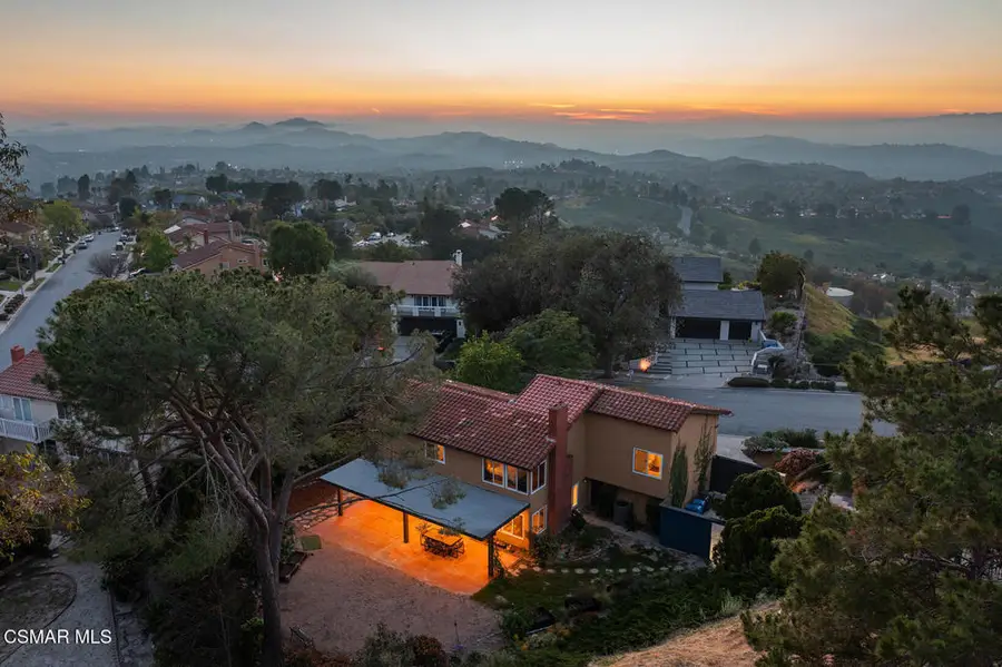 3542 N Avenida Montuoso, Thousand Oaks, CA 91362 - #3