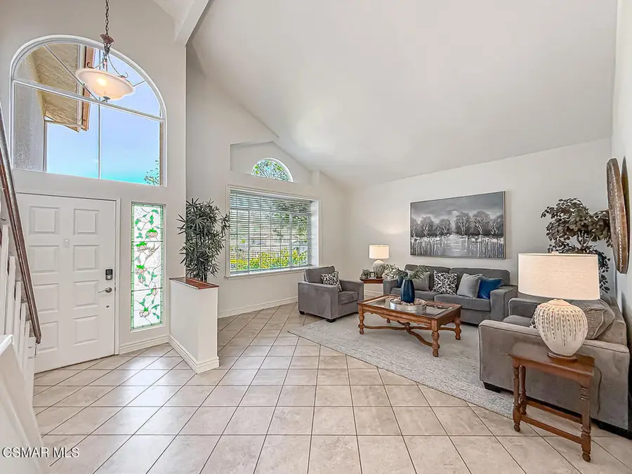 3195 N Geronimo Avenue, Simi Valley, CA 93063 - #3