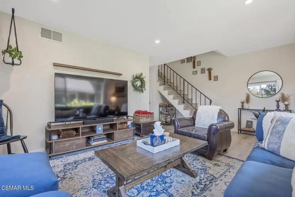 2647 La Paloma Circle, Thousand Oaks, CA 91360 - #1