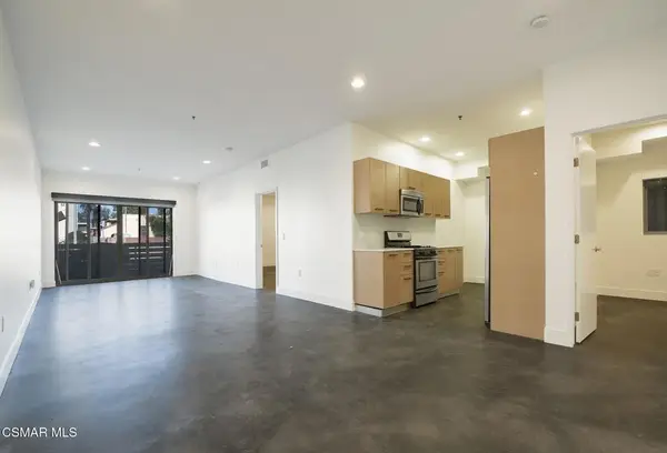 5016 Bakman Avenue #104, North Hollywood, CA 91601