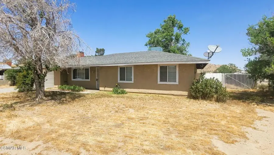 15707 Lanfair Avenue, Lancaster, CA 93535 - #2