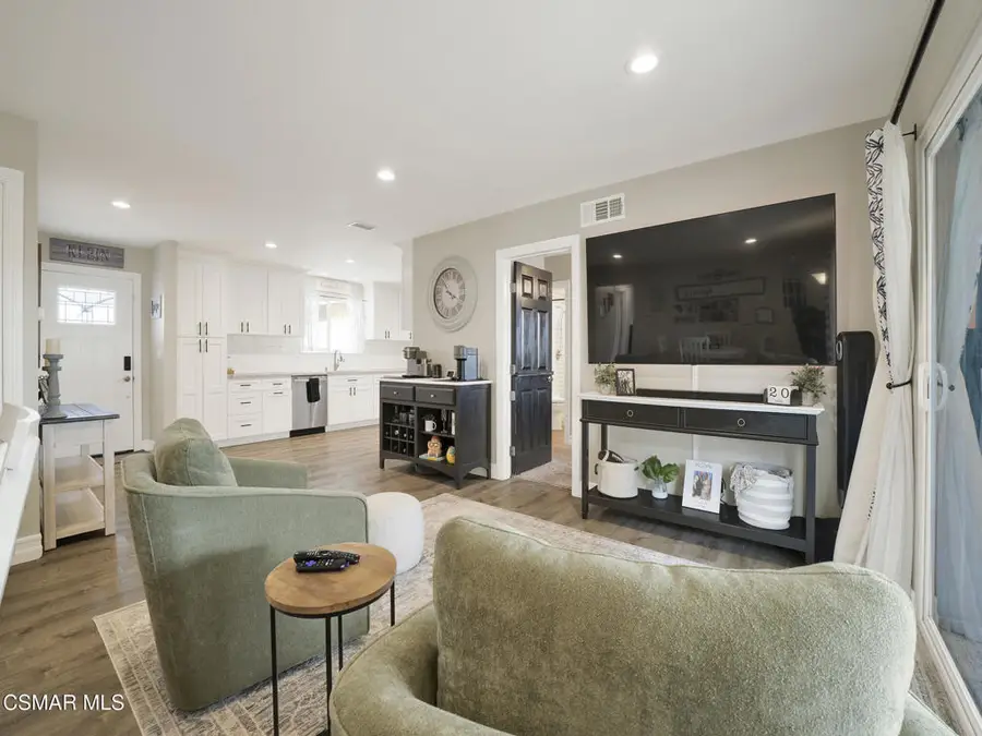 1091 Gibson Avenue, Simi Valley, CA 93065 - #2