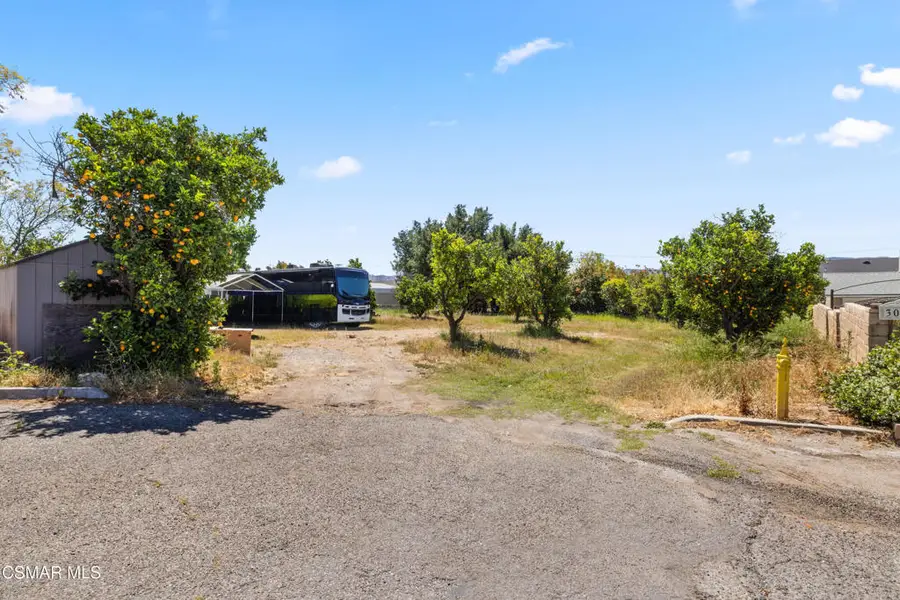 3035 Lipman Lane, Simi Valley, CA 93065 - #2