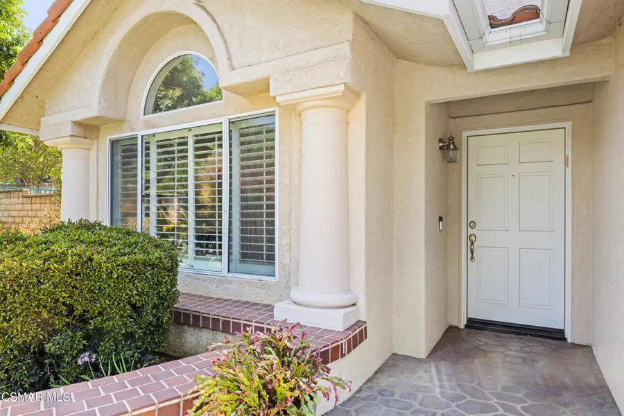 205 Clevenger Avenue, Simi Valley, CA 93065 - #2