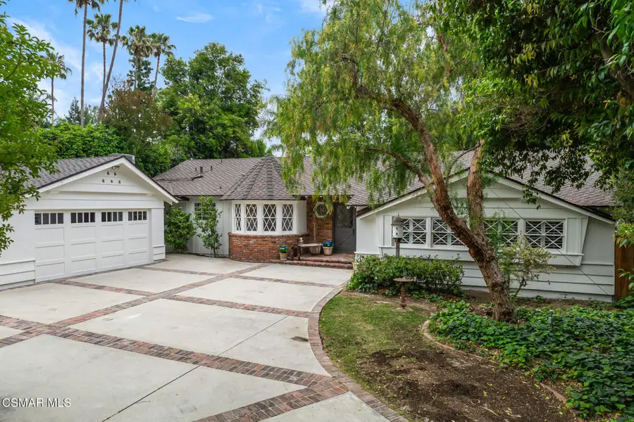 20550 De Forest Street, Woodland Hills, CA 91364 - #3