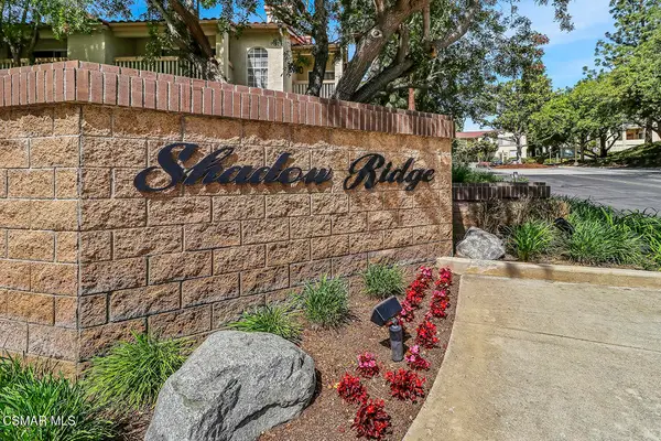 5837 Oak Bend Lane #302, Oak Park, CA 91377