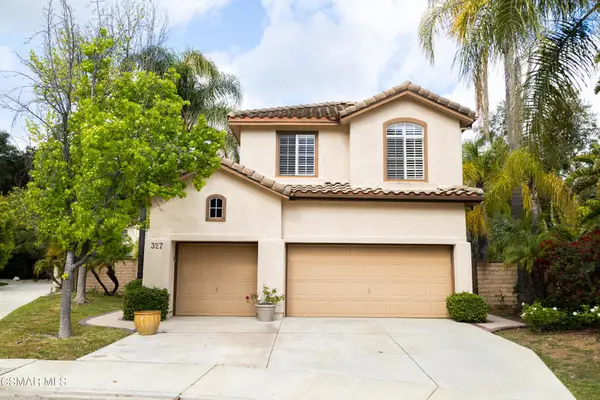 327 Savoy Court, Oak Park, CA 91377