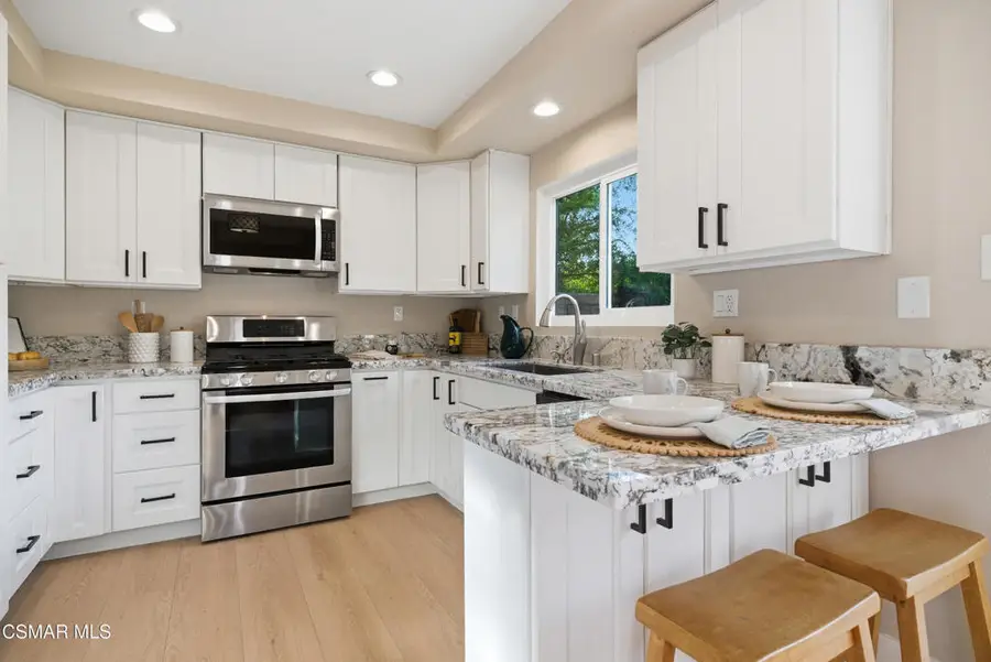757 Warwick Avenue, Thousand Oaks, CA 91360 - #2