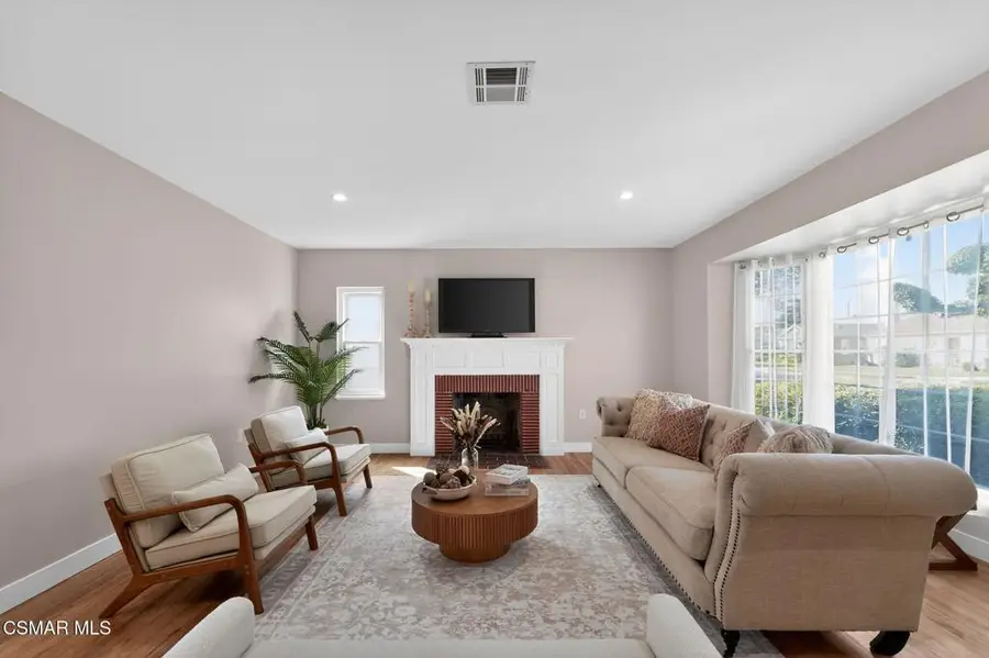 3722 Degnan Boulevard, Los Angeles, CA 90018 - #2