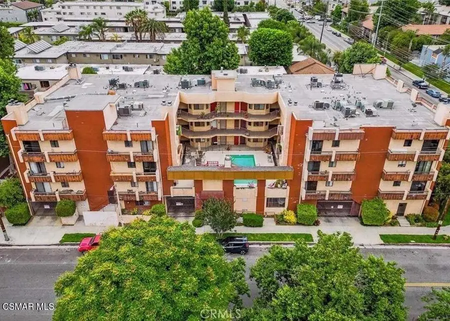 8710 Independence Avenue #307, Canoga Park, CA 91304 - #3