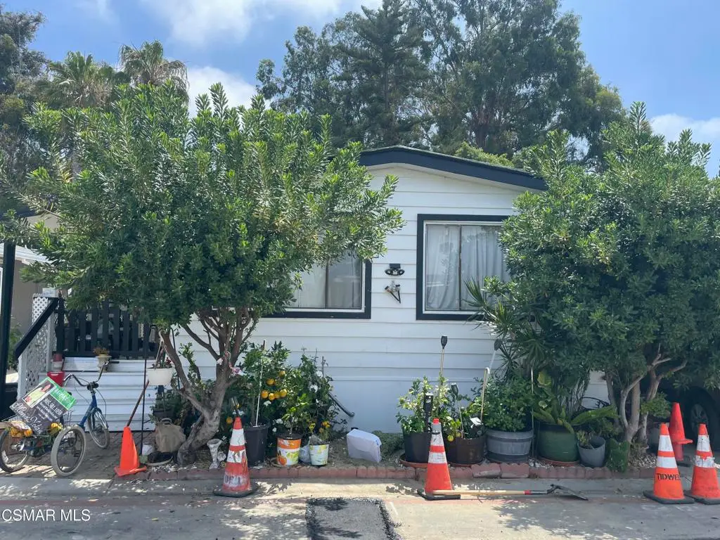 17 Via Rosal, Camarillo, CA 93012 - #1