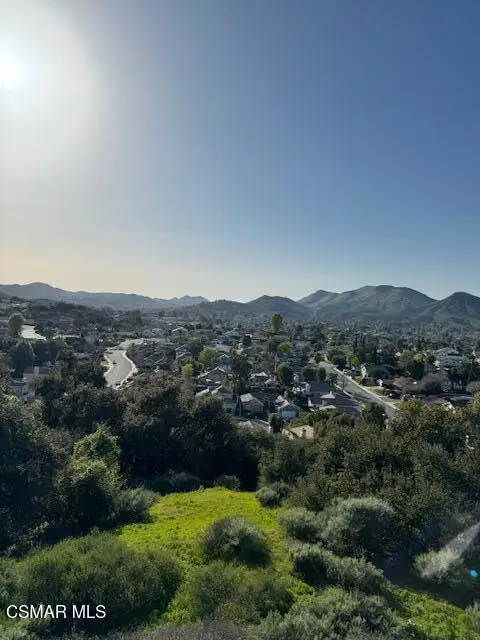 220 Silas Lane, Newbury Park, CA 91320