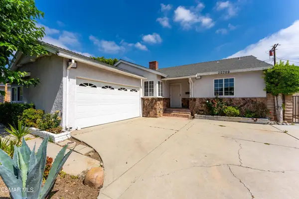 20709 Schoolcraft Street, Winnetka, CA 91306