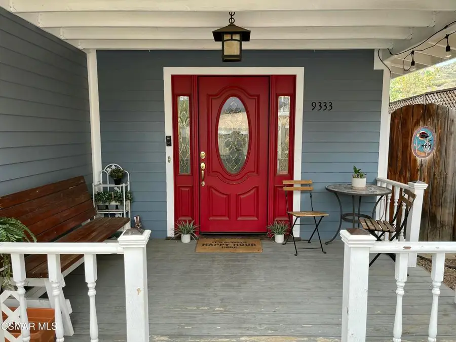 9333 Rowell Avenue, Chatsworth, CA 91311 - #3