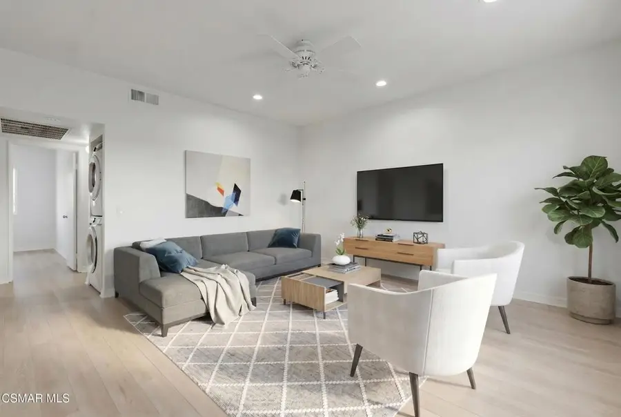 152 Maegan Place #2, Thousand Oaks, CA 91362 - #3