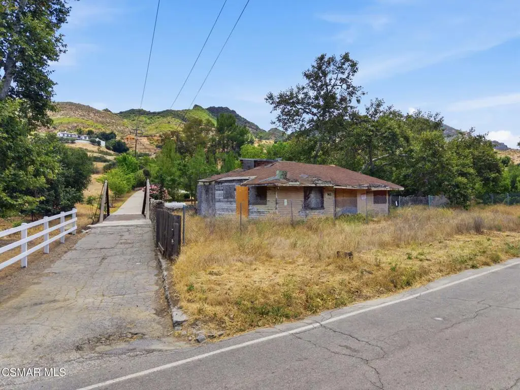 31028 Lobo Canyon Road, Agoura Hills, CA 91301 - #1