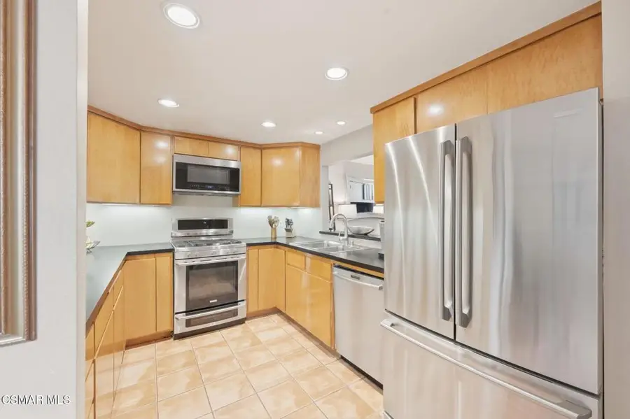 292 San Vincente Circle, Newbury Park, CA 91320 - #2