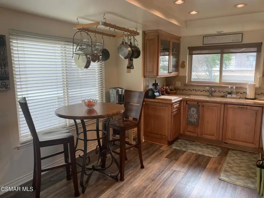 204 Estrellita Lane, Oak Park, CA 91377 - #2