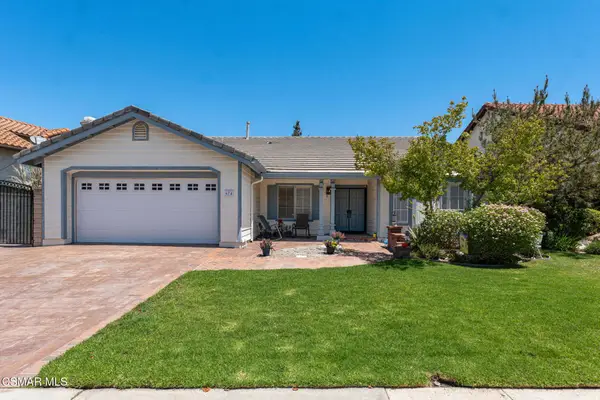 674 Azure Hills Drive, Simi Valley, CA 93065