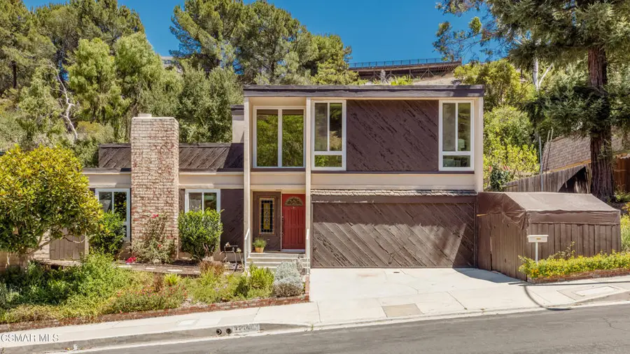 17068 Escalon Drive, Encino, CA 91436 - #2