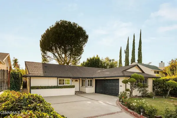 5911 Hanna Avenue, Woodland Hills, CA 91367
