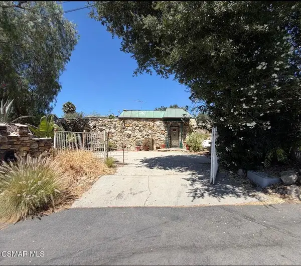 9208 Thompson Avenue, Chatsworth, CA 91311