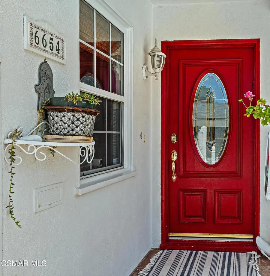 6654 Murietta Avenue, Van Nuys, CA 91405 - #2