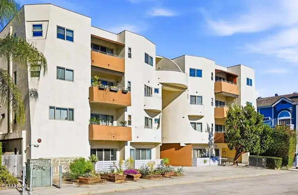 5016 Bakman Avenue #104, North Hollywood, CA 91601