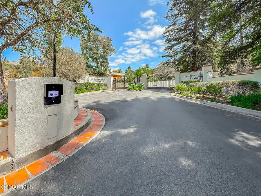 395 Sherwood Court, Thousand Oaks, CA 91361 - #3
