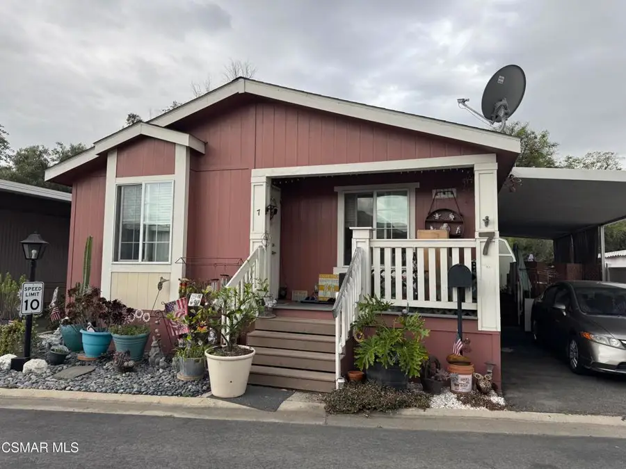 7 Katy Lane, San Fernando, CA 91345 - #2