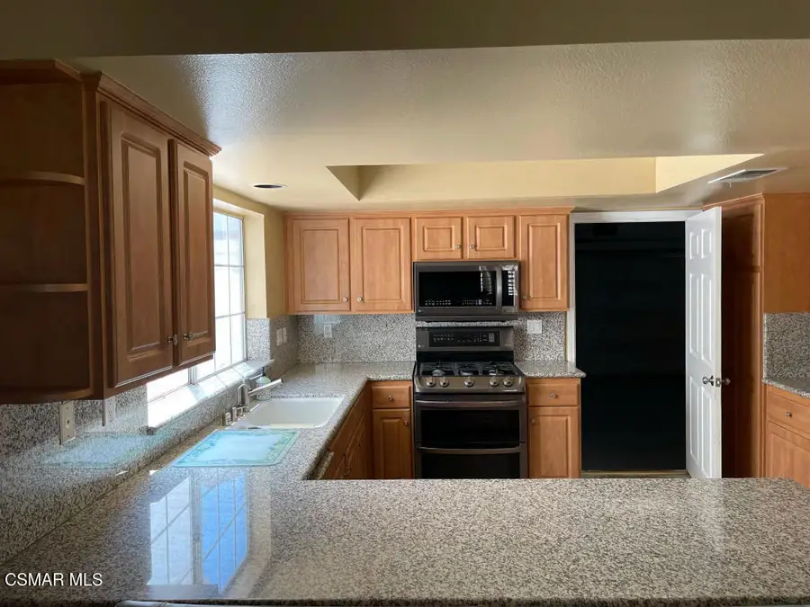 18410 Keswick Street #5, Reseda, CA 91335 - #3