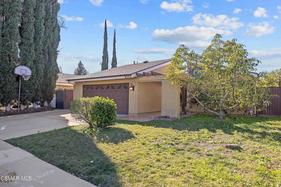 8353 Lurline Avenue, Winnetka, CA 91306 - #2