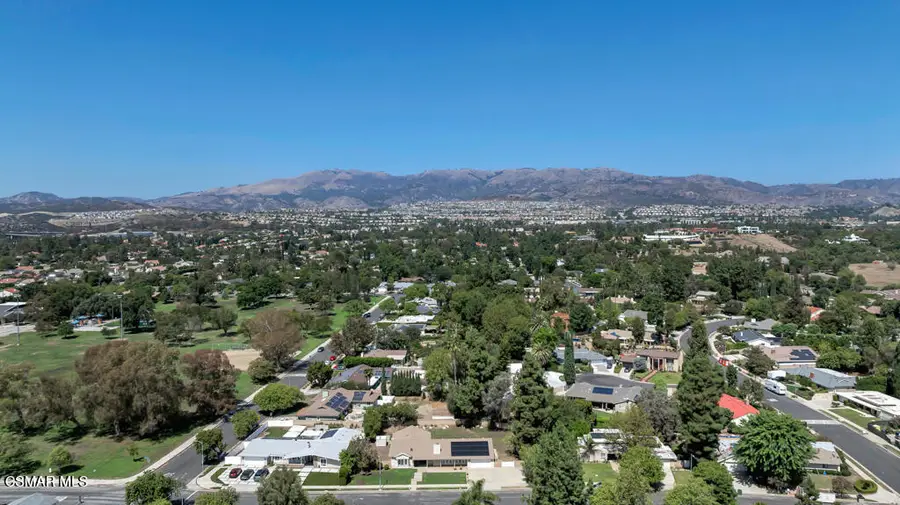 20325 Hiawatha Street, Chatsworth, CA 91311 - #3