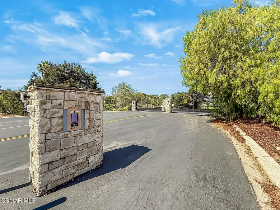 155 W Kelly Road, Newbury Park, CA 91320 - #3