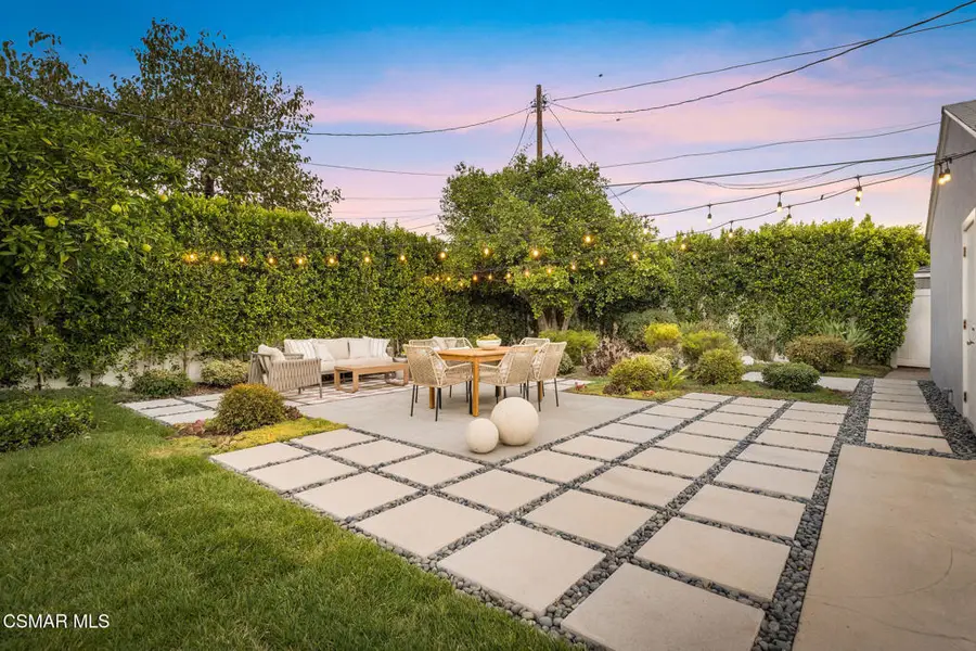 6348 Beeman Avenue, Valley Glen, CA 91606 - #3