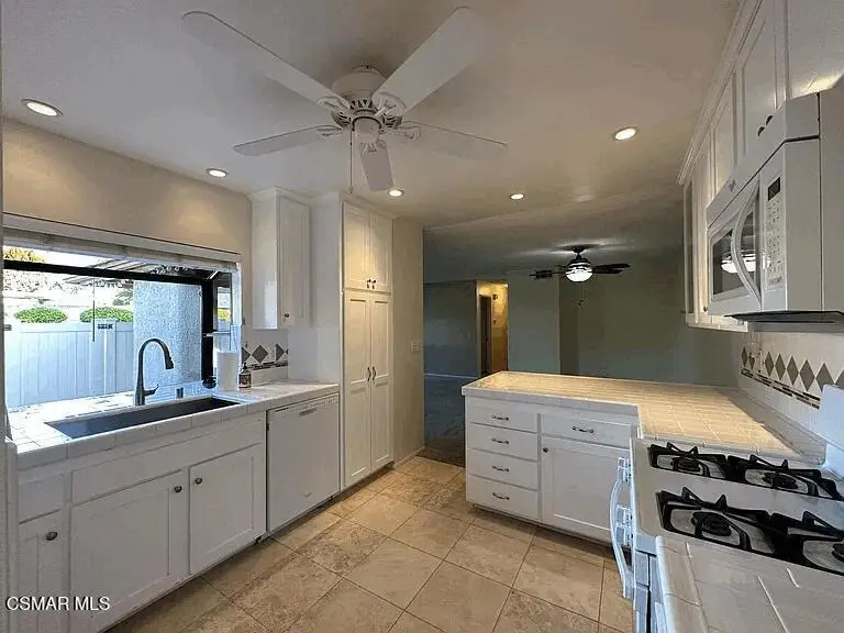 1113 Catlin Street #A, Simi Valley, CA 93065 - #3