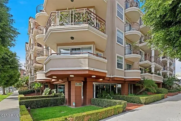 801 Pine Avenue #303, Long Beach, CA 90813