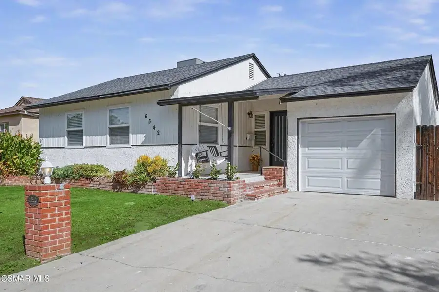 6542 Jamieson Avenue, Reseda, CA 91335 - #2