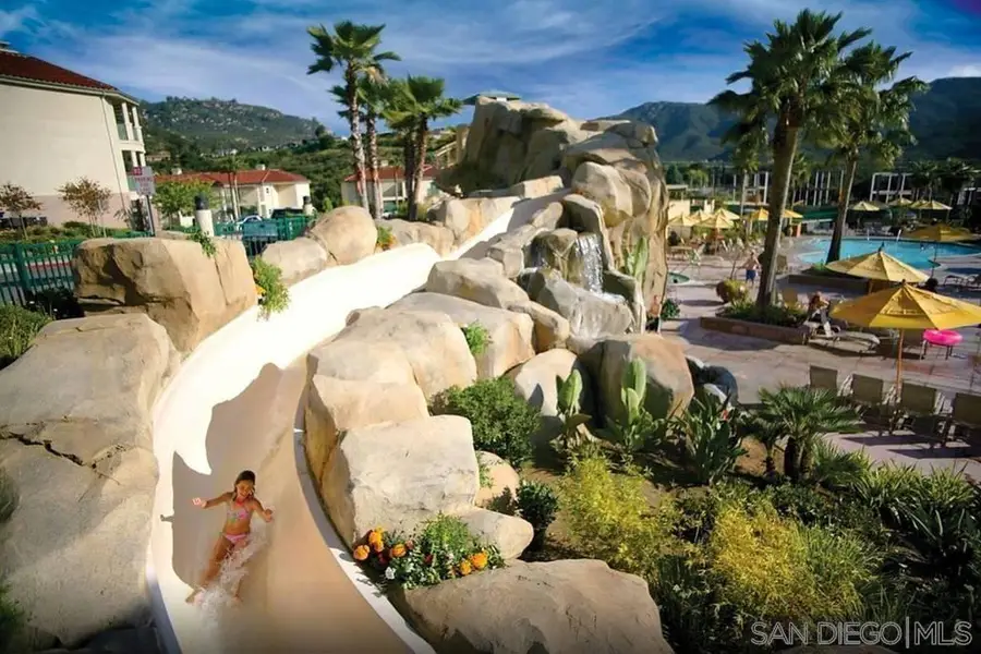 8860 Lawrence Welks Drive, Escondido, CA 92026 - Image #3