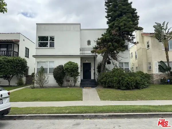 2722 W 43rd Place, Los Angeles, CA 90008