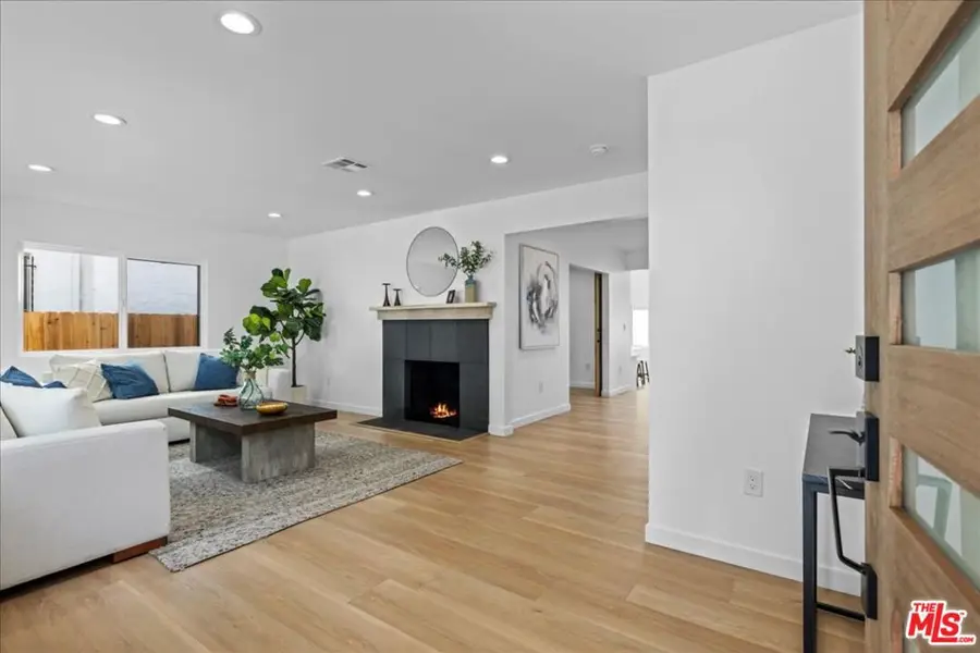 4223 Edgehill Drive, Los Angeles, CA 90008 - Image #2