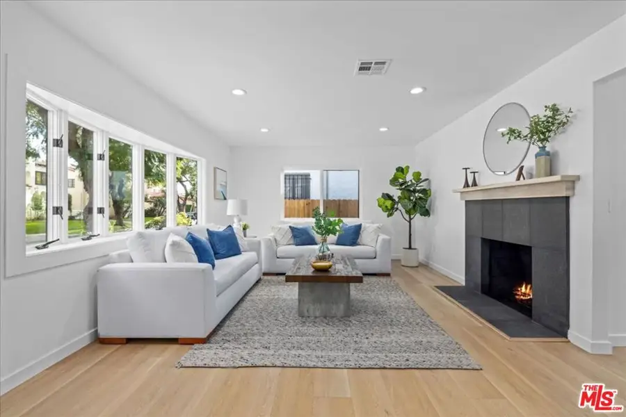 4223 Edgehill Drive, Los Angeles, CA 90008 - Image #3