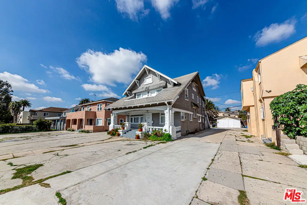 1717 Crenshaw Boulevard, Los Angeles, CA 90019 - Image #1