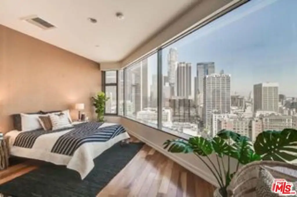 801 S Grand Avenue #2107, Los Angeles, CA 90017 - Image #1